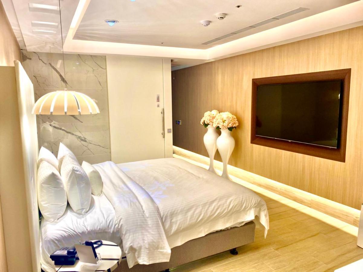 Uya Motel Xinwu Extérieur photo